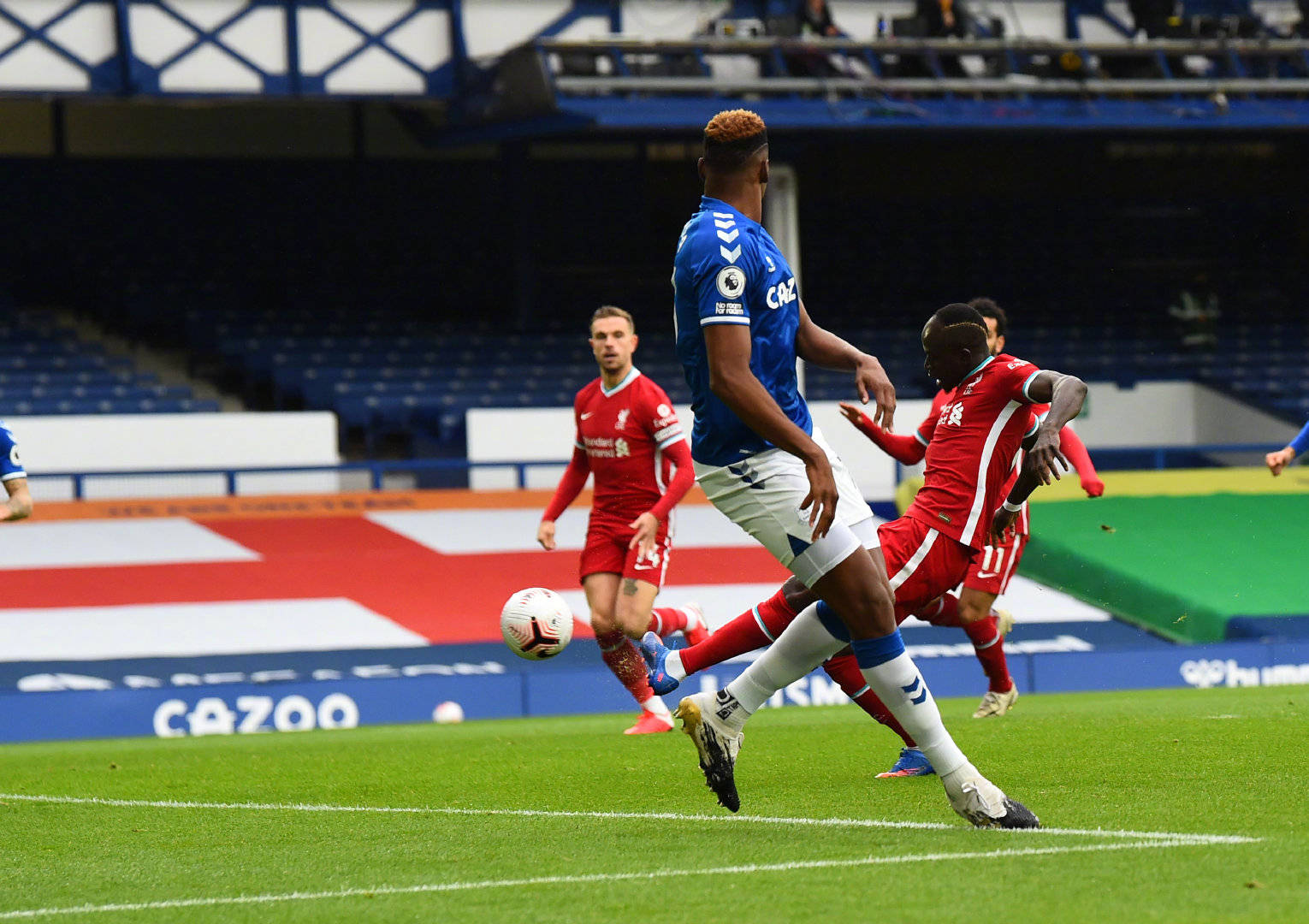 超客场助攻 超客场助攻