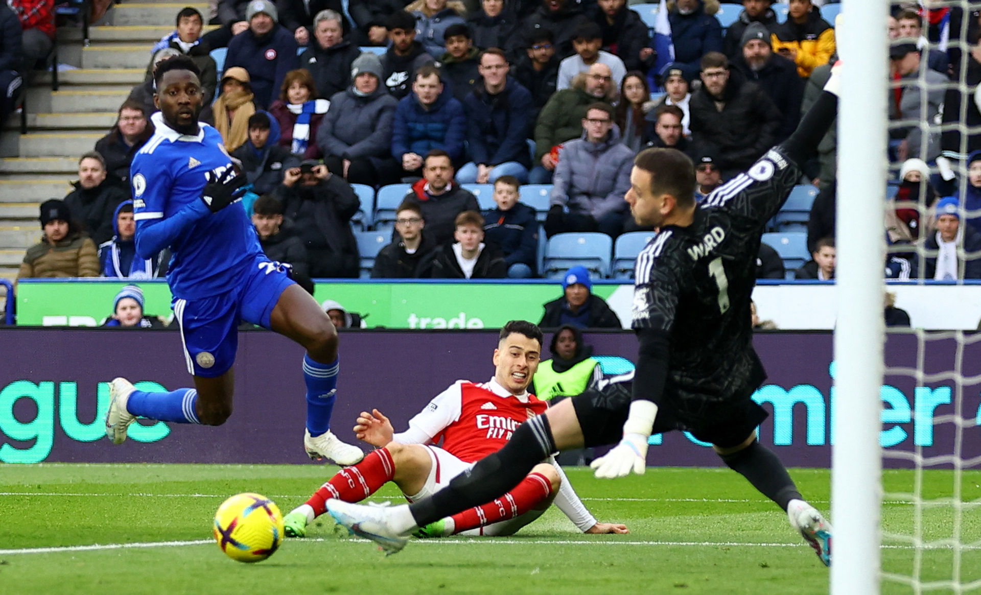 他能夠頻繁 他能夠頻繁